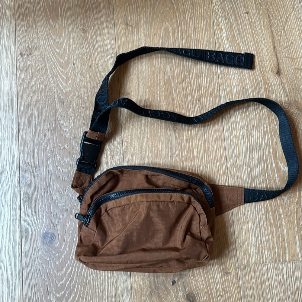 Baggu Belt Bag EUC